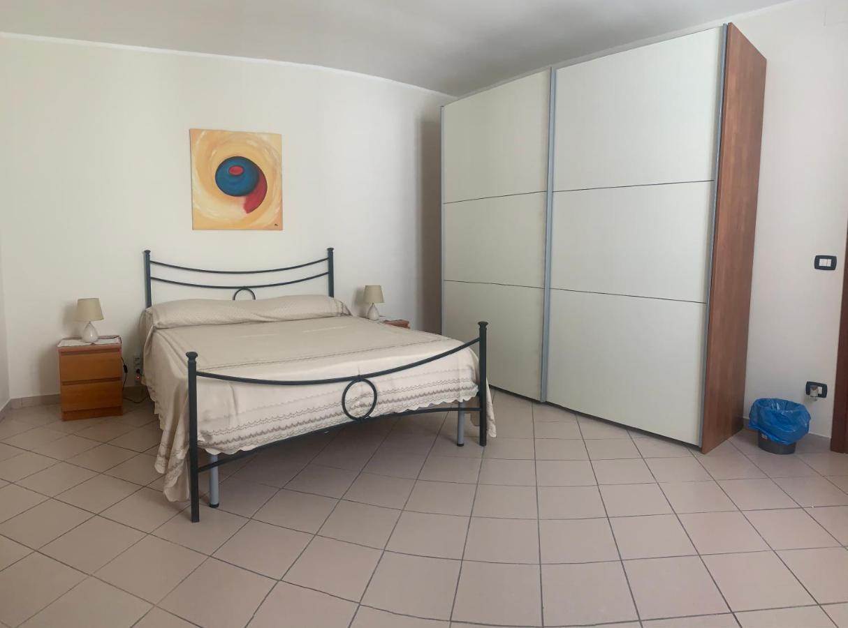 Casa Adriana, Centralissima, Confinante Ospedale Civile Sassari Eksteriør billede